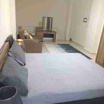 Tiba Golden Resort Duplex apartment 45 with beach access in down town Hurghada Rooms