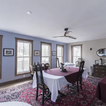 Light Horse Inn
