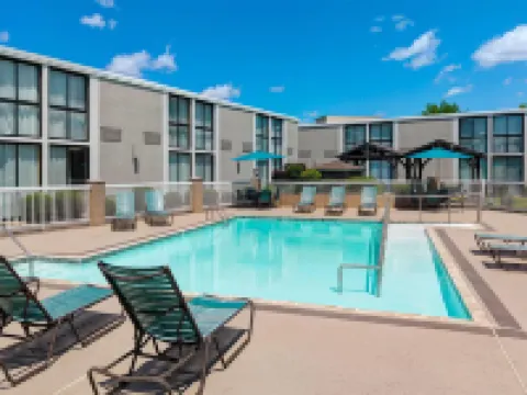 小石城温德姆河濱酒店 北小石城酒店