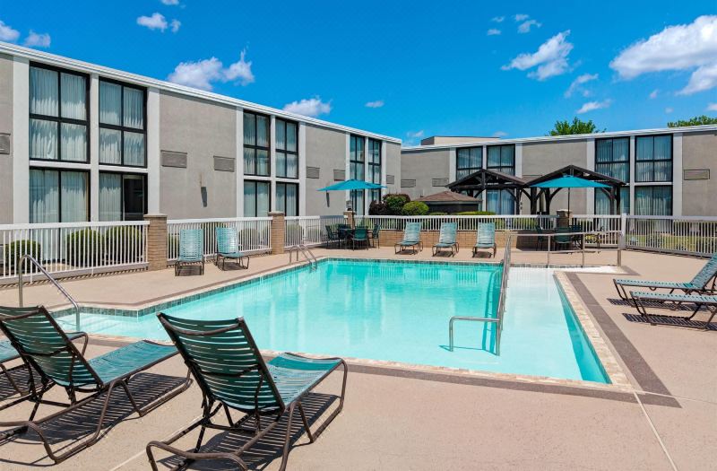 Wyndham Riverfront Little Rock photo 2