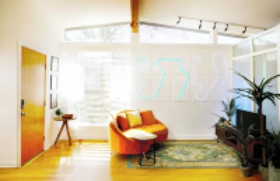 Mid-Century Architect's Bright and Airy Home with Luxury Design and Modern Art Hotels in Belvedere Park