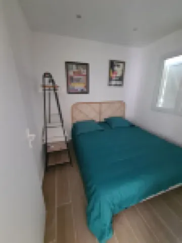 Rent mini villa between sea and mountains...