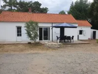 Longère (farmhouse) on the edge of a forest facing the cycle path
