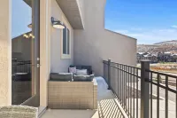 Ultra comfortable townhome near Park City