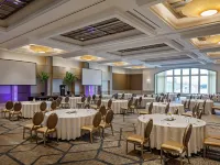 Hilton Philadelphia at Penn’s Landing Hotels in Philadelphia