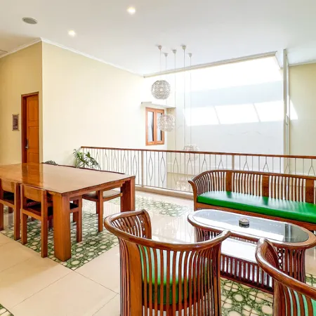 Alloro Boutique Hotel Pacitan