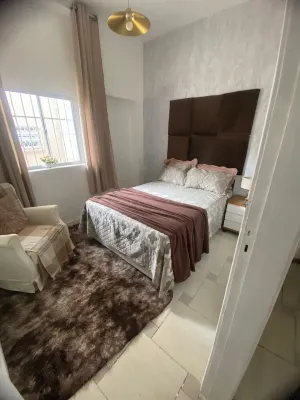 Mansion near Maracanã Отели в г. 