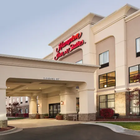 Hampton Inn & Suites Detroit/Sterling Heights