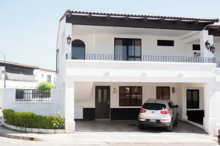 House in San Miguel, Res. San Andres