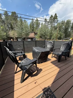 4 BR Townhouse in Prime Location! - Boutique