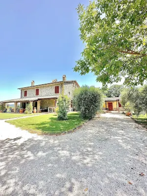 Villa of Silence-Peace and Wellness in the Vineyards of Orvieto