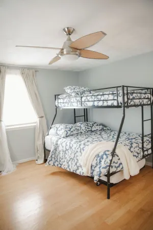 The Sapphire House with Deck in Revere Beach