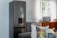 2BR English Cottage with Garden