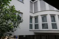 Modern family apartment in Koblenz with balcony