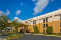 Comfort Inn & Suites Mt. Holly - Westampton - Wifi