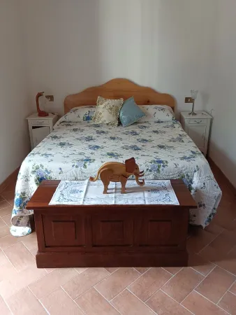 Elena's apartment in Orvieto. EN055023C101032515.