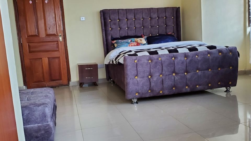 Romantic and spacious 1bedroom appartment, 3min drive to thompson falls.