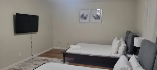 Charming 3-bedroom house with AC and WiFi in pleasant Newark