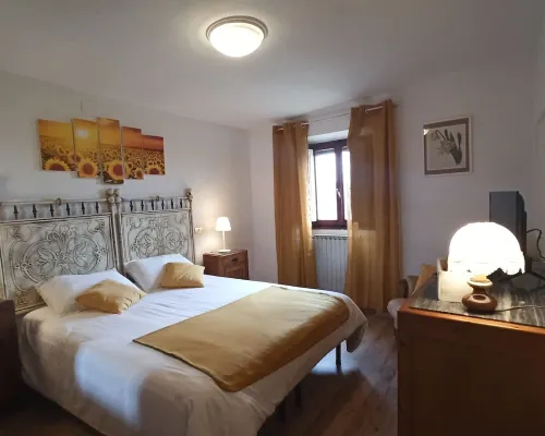 Cozy apartment nestled in the hills of Chianti Hotels in Rufina