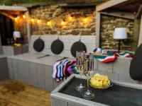Bliss @ Pickwell Manor - amazing apartment in this manor house with hot tub Hotels in Croyde