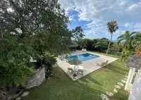 Buccaneer Hill Cottage 1 Bedroom Cottage - Pools