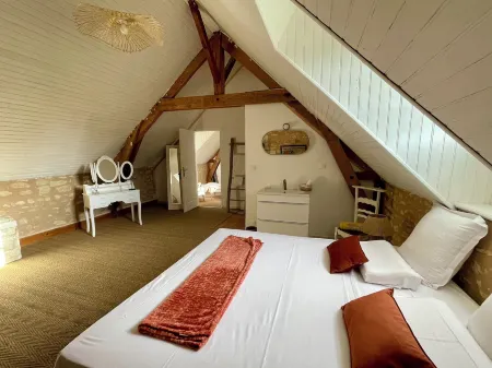 Le Château de Leugny Отели в г. Мисе