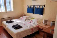 Petit nid Cosy Typiquement Provençal Hotels in Villecroze