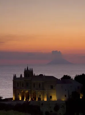1 Bedroom Apartment in Tropea
