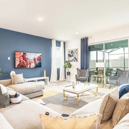 Spacious 9-bedroom Orlando vacation home
