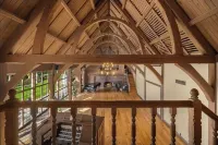 Stunning High Bank 3 BDRM w/ Ballroom on the Salish Sea