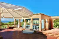 15 minutes to the sea, your vacation paradise in the middle of an olive grove! Các khách sạn ở Tortosa