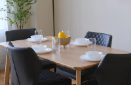 Spacious 2-bedroom in the miracle mile