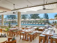 Mondrian Gold Coast Các khách sạn ở Mũi Burleigh