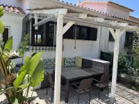 Casa Pausa Vakantiewoning in Sesimbra met Fantastische Zichten en Vlak de Oceaan