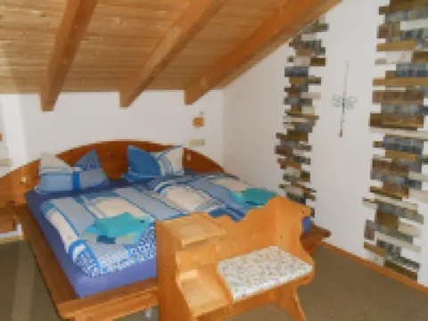 Nice holiday home "Aunt Emma" in Regen, Bavarian Forest, pets welcome レーゲンのホテル