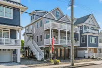 Ortley Beachside Bliss - Private Balcony - 1 Block to Beach