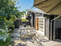 "Christl" - 500m from the sea Hotels in Henne