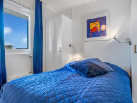 "Risker" - 70m from the Sea