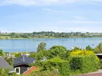 "Eleana" - 300m to the Fjord