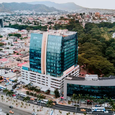 Courtyard Guayaquil