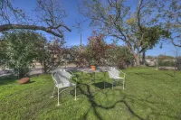 Austin Haus Hotel a Gillespie County