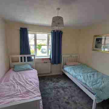 3 Bed House - Sleeps 5 - Pets - Parking Others