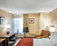 Holiday Inn Express & Suites Eden Prairie - Minneapolis Hotels in 