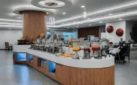 Anara Sky Kualanamu Hotel - breakfast