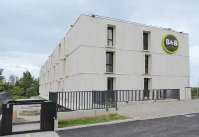 B&B HOTEL Carcassonne Rocadest La Cité Hotels near Saint-Gimer Church