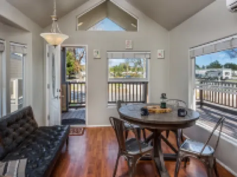 Flying Flags RV Resort & Campground Hotels in Buellton