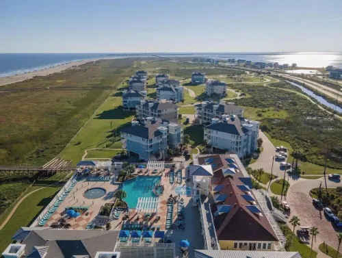 Amazing Beach Views from Porch/Beach Walk over Steps Away/2 Pools & 2 Hot Tubs