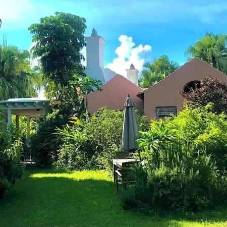 Magical private estate:3 bed Sage Cottage,big porch near Cambridge Beaches & fun Отели в г. Сэндис