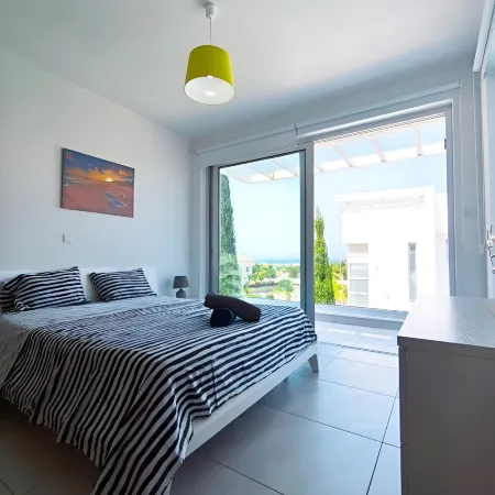 Too Coool Villa Milos Serenity