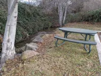 Hi-Lo Motel, Cafe and RV Park Hotels in Weed